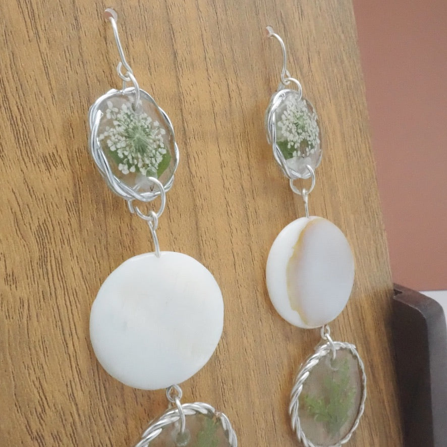 Plant & Shell Resin Earrings
